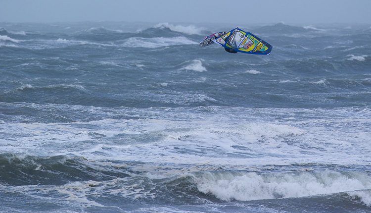 Robby Swift (UK) – Red Bull Storm Chase