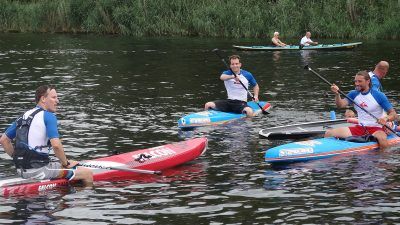 stand up paddle sup berliner meisterschaft 2014 31 400x225 - Berliner Meisterschaften im Stand Up Paddling mit Rekordbeteiligung