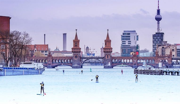 sup neujahrspaddeln berlin
