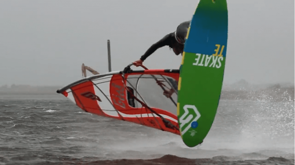 Video: Adi Beholz ist "HOME" 1 Bildschirmfoto 2015 11 05 um 13.58.46