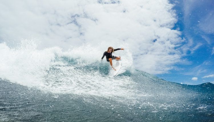 Surfing shot 3 – Photographer Zach Sanders @stuckonarock