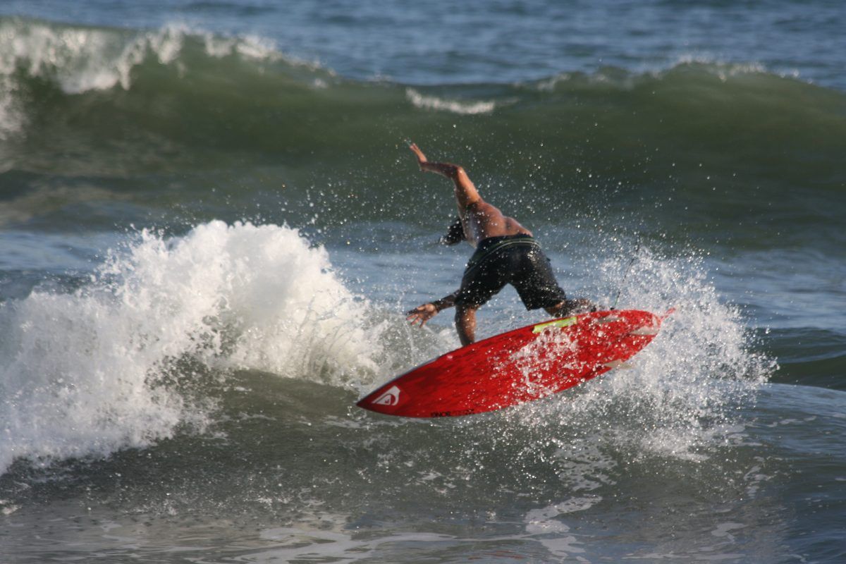 Wie Du Dich beim Surfen richtig vor der Sonne schützt 1 surfing