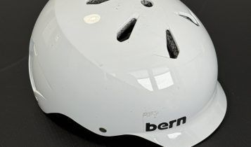 Bern Watts H2O Surf Helm